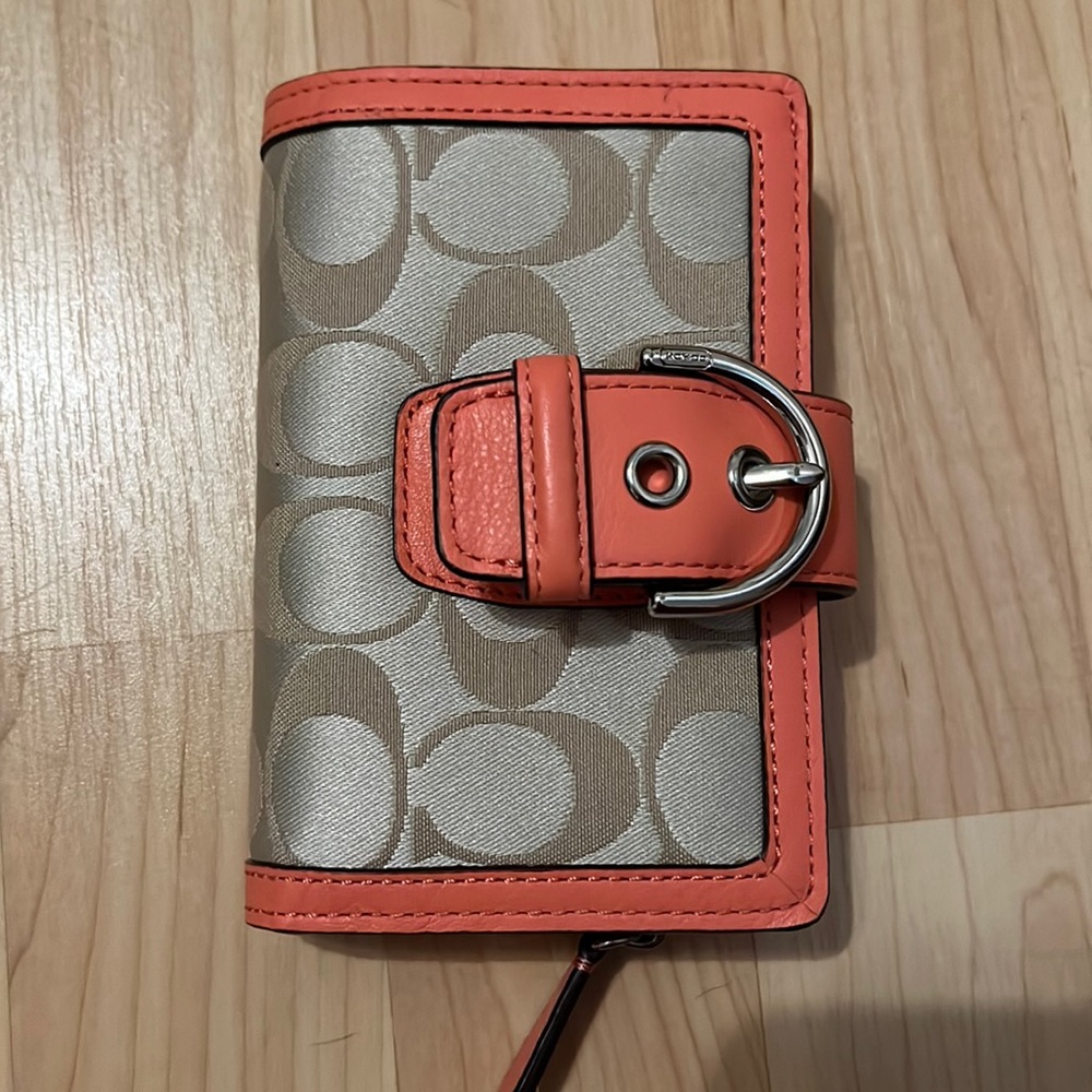 Coach vintage 2000s wallet